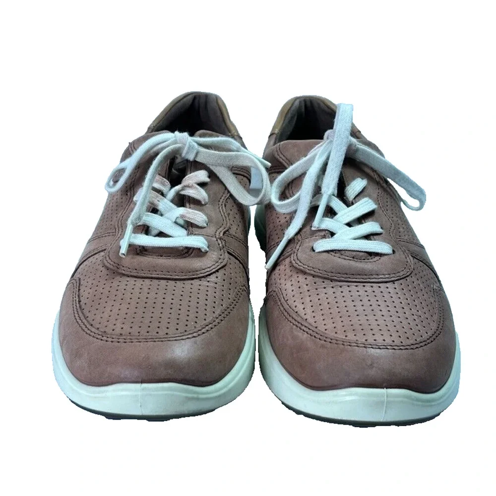 ECCO Sneakers Men's Size 8 Brown Nubuck Leather Breathable Perforated 7 Runner